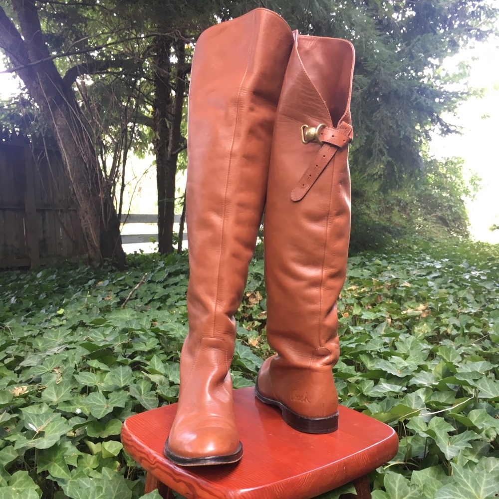 COACH Riding boot in Cognac Size 6